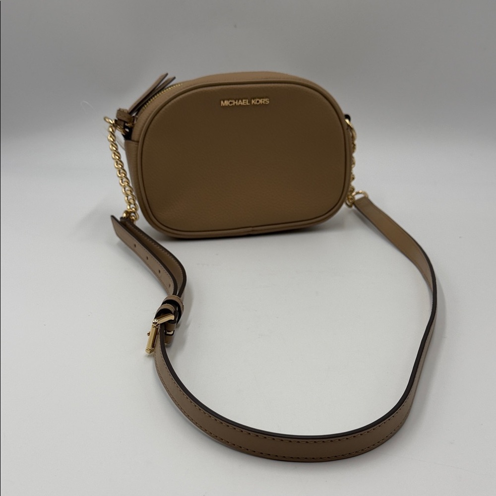 New Michael Kors Jet Set Small Pebbled Camel Tan Leather Oval Crossbody Bag